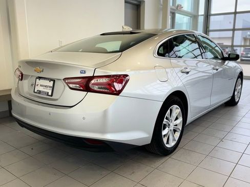 Used 2019 Chevrolet Malibu Hybrid FWD image 35