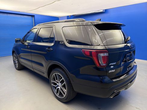Used 2016 Ford Explorer Sport w/ Equipment Group 401A image 5