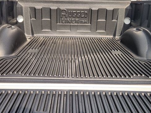 Certified 2023 Ford F150 Lariat w/ Equipment Group 502A High image 30