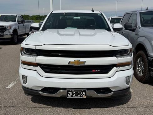 Used 2018 Chevrolet Silverado 1500 LT w/ All Star Edition AWD/4WD image 2