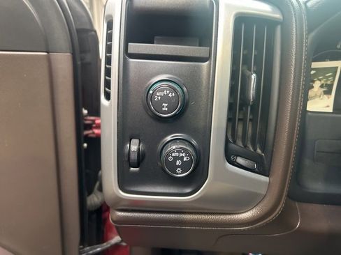 Used 2018 GMC Sierra 1500 SLT w/ SLT Premium Package image 13