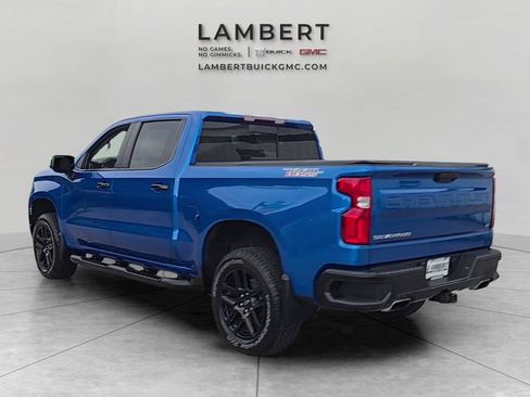 Used 2022 Chevrolet Silverado 1500 LT Trail Boss w/ LT Trail Boss Premium Package AWD/4WD image 3