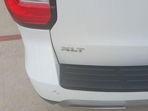 Used 2023 Ford Expedition Max XLT AWD/4WD image 11