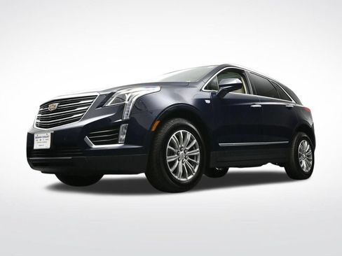 Used 2017 Cadillac XT5 Luxury w/ Driver Awareness Package AWD/4WD image 25