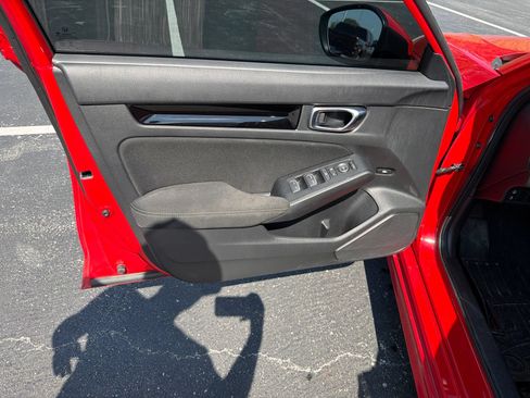 Used 2022 Honda Civic EX image 13