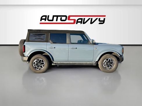 Used 2024 Ford Bronco Outer Banks AWD/4WD image 8
