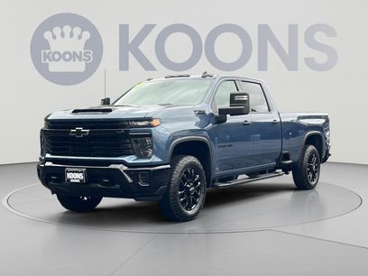 Used 2025 Chevrolet Silverado 2500 Custom w/ Custom Value Package