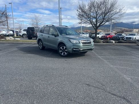 Used 2017 Subaru Forester 2.5i Premium w/ All-Weather Package image 1