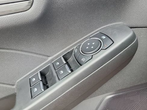 Used 2023 Ford Escape Platinum AWD/4WD image 22