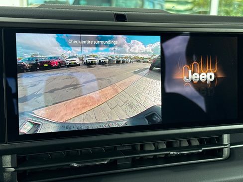 New 2025 Jeep Gladiator Sport image 23