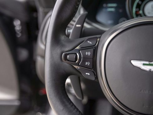 Used 2019 Aston Martin DBS Superleggera image 40