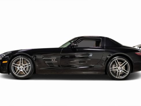 Used 2011 Mercedes-Benz SLS AMG SLS AMG image 12