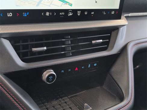 Used 2025 Ford Explorer ST image 20