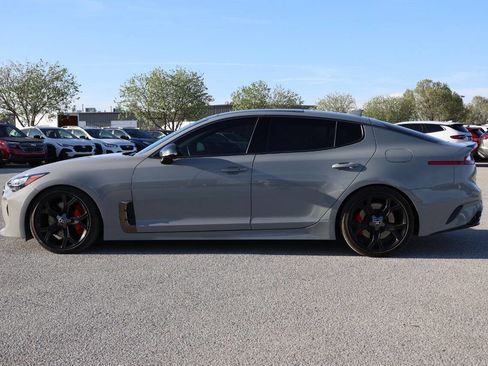 Used 2020 Kia Stinger GT2 AWD/4WD image 8