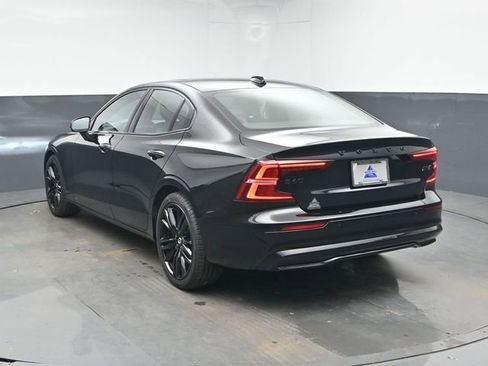 Used 2023 Volvo S60 B5 Plus w/ Climate Package AWD/4WD image 8