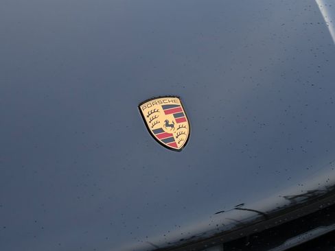 New 2026 Porsche Macan S image 13