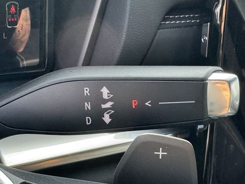 New 2026 GMC Terrain Elevation w/ Elevation Premium Package FWD image 20