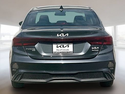 Used 2024 Kia Forte LX FWD image 5