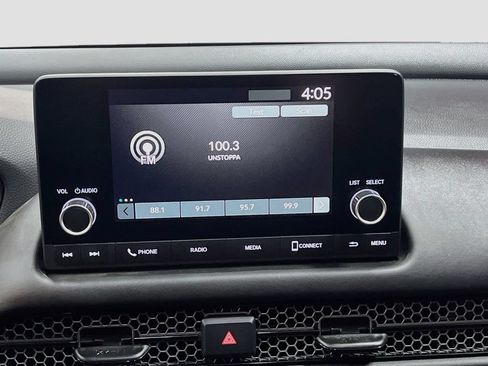 Used 2025 Honda HR-V Sport image 14