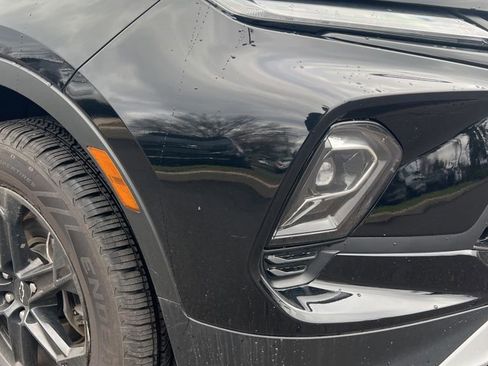 Certified 2023 Chevrolet Blazer LT w/ Convenience Package image 12