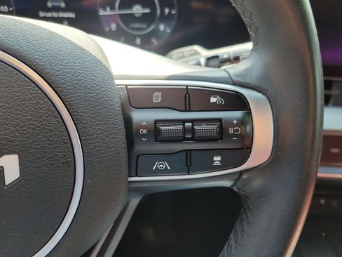 Certified 2025 Kia Sportage SX FWD image 25