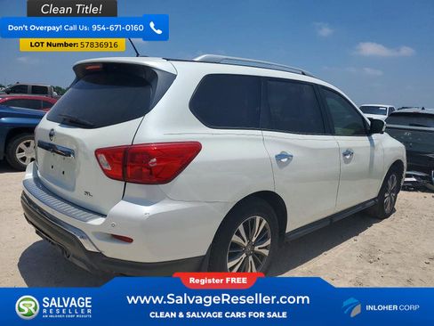 Used 2017 Nissan Pathfinder SL w/ SL Premium Package FWD image 4