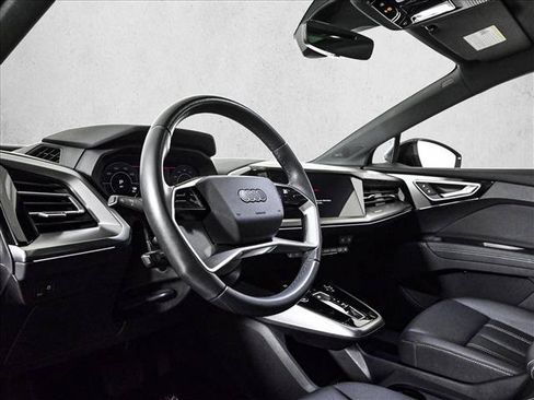 Used 2023 Audi Q4 e-tron Premium Plus w/ Premium Plus AWD/4WD image 10