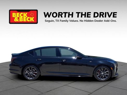 Used 2026 Cadillac CT5 V w/ Technology Package RWD image 4
