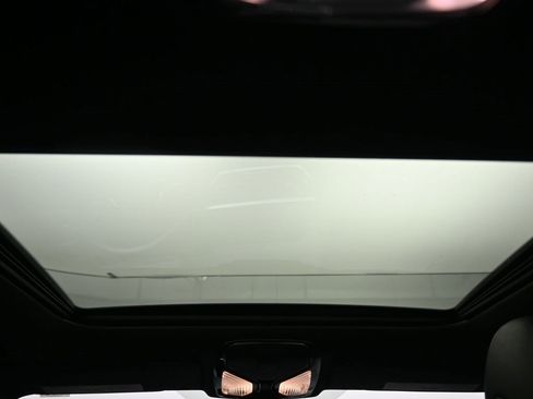 Used 2020 BMW 330i xDrive Sedan w/ Premium Package image 39