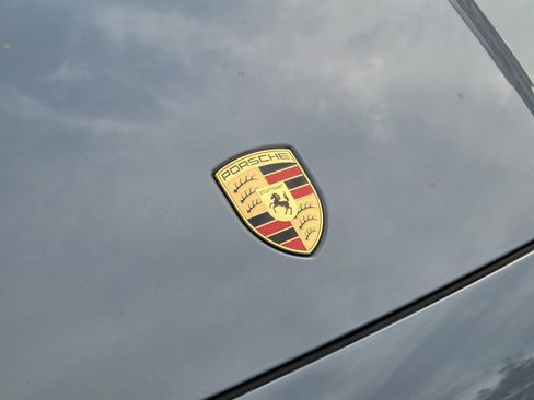 New 2025 Porsche Cayenne Coupe AWD/4WD image 33