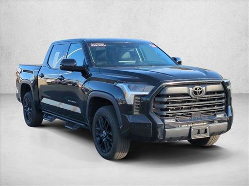 Used 2024 Toyota Tundra Limited image 3