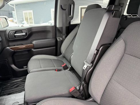 Used 2020 GMC Sierra 1500 Elevation w/ Elevation Value Package image 20