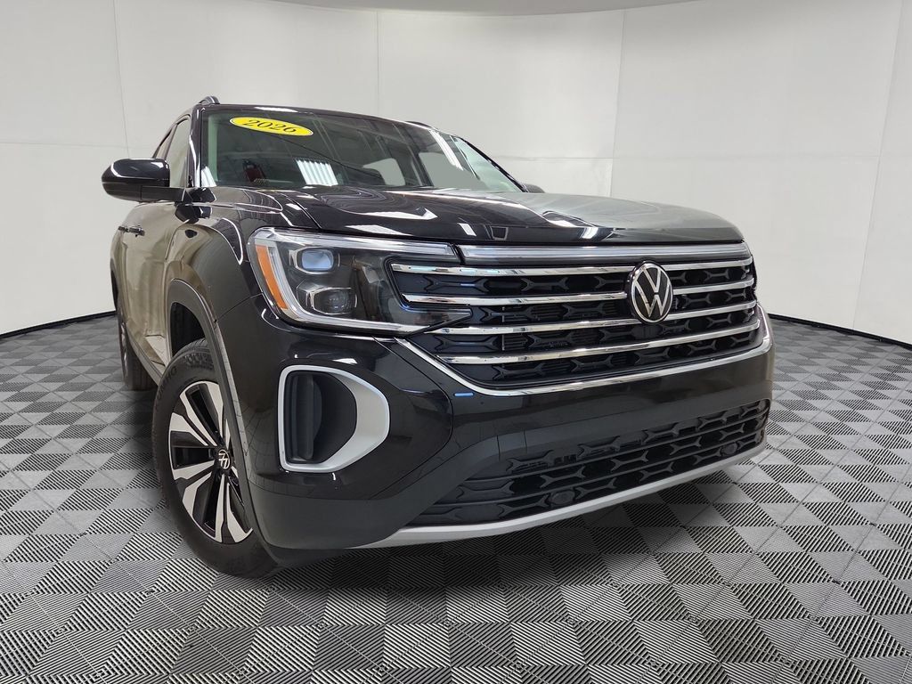 Used 2026 Volkswagen Atlas SE AWD/4WD image 2