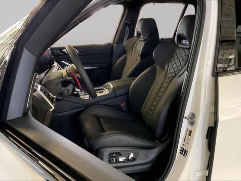 New 2026 BMW X5 M Competition w/ Executive Package AWD/4WD image 9