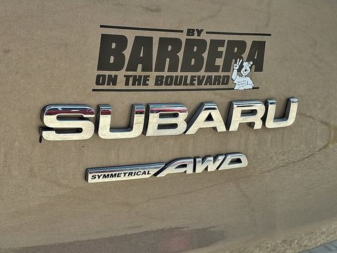 Used 2022 Subaru Ascent Premium w/ Convenience Package image 29