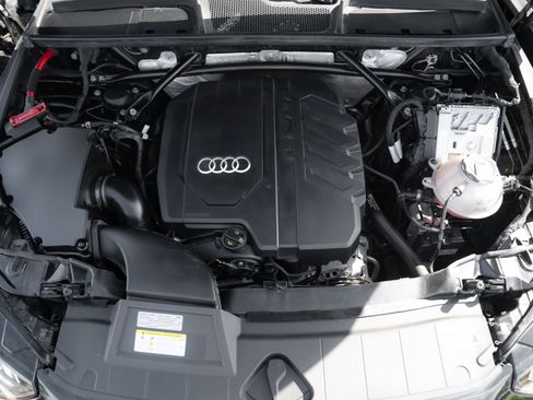 Used 2022 Audi Q5 2.0T Prestige w/ Prestige Package AWD/4WD image 33