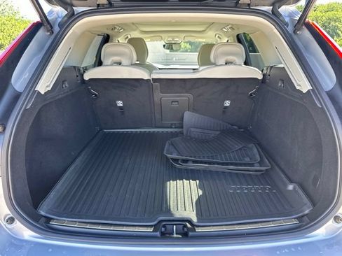Certified 2023 Volvo XC60 B5 Core w/ Climate Package AWD/4WD image 34