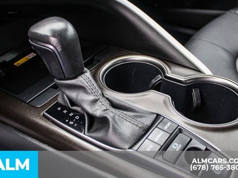 Used 2024 Toyota Camry XSE image 33