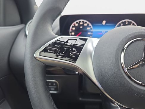 New 2026 Mercedes-Benz GLA 250 image 17