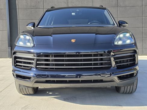 Certified 2023 Porsche Cayenne image 9
