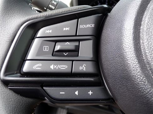 Used 2025 Subaru Forester Premium image 24