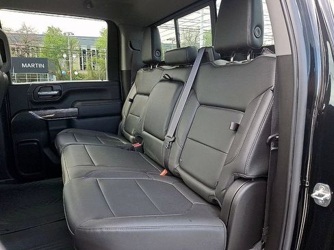 Used 2022 Chevrolet Silverado 2500 LTZ w/ LTZ Premium Package AWD/4WD image 10
