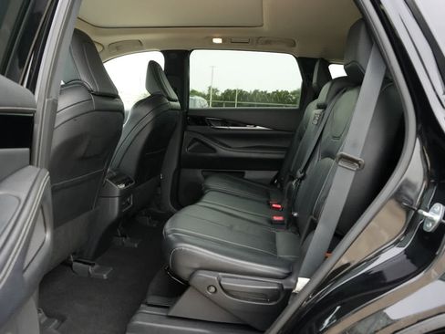 Certified 2023 INFINITI QX60 Pure FWD image 18