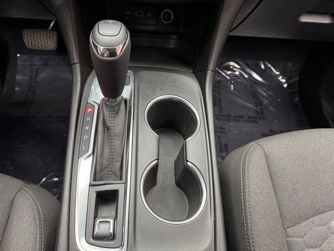 Used 2019 Chevrolet Equinox LT image 19