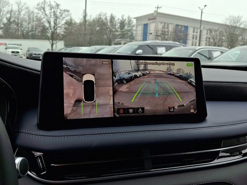 New 2026 INFINITI QX60 Sport image 15