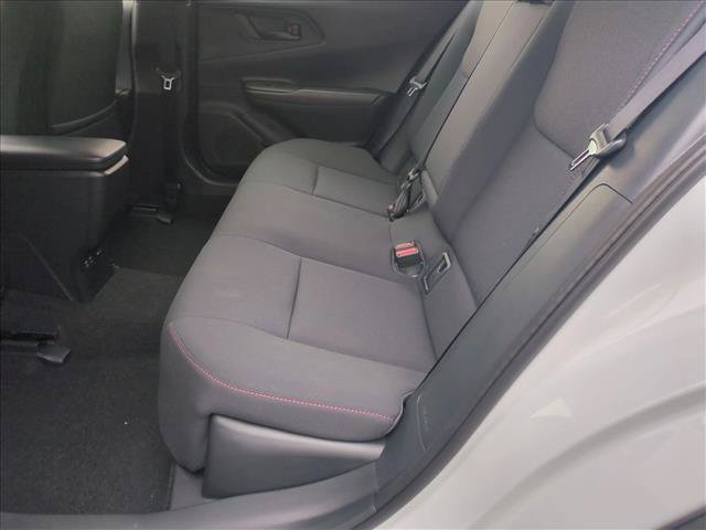Used 2026 Toyota Prius Plug-In Hybrid FWD image 18