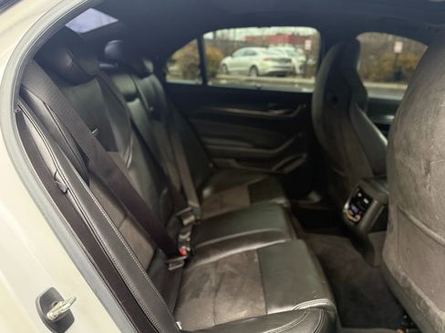 Used 2018 Cadillac CTS V w/ Carbon Fiber Package image 38