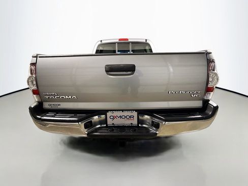 Used 2014 Toyota Tacoma PreRunner image 6