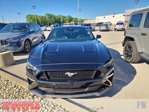 Used 2021 Ford Mustang GT Premium w/ Equipment Group 401A RWD image 2