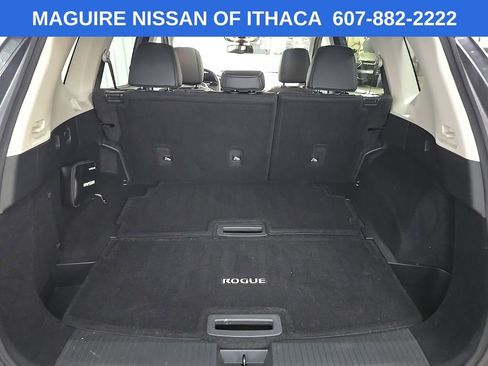 Used 2021 Nissan Rogue SL AWD/4WD image 12